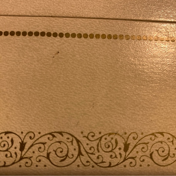 Vintage Two Tier Red Velvet Cream White Gold Flower Mirrored Jewelry Box - Picture 10 of 15